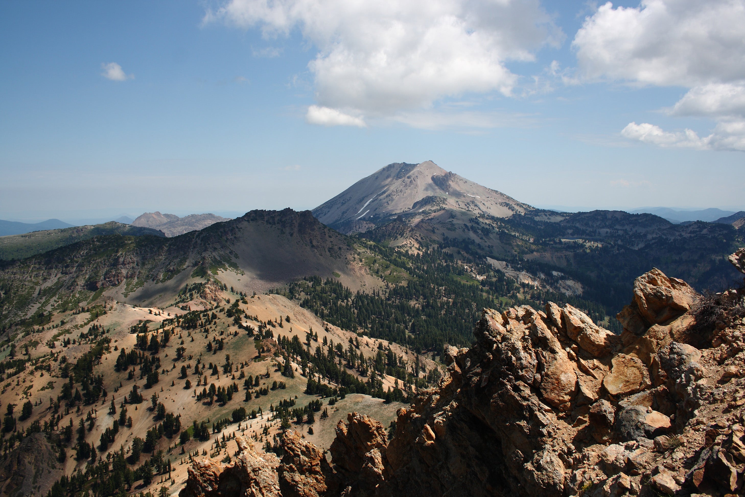 Lassen Volcanic National Park Featured Image